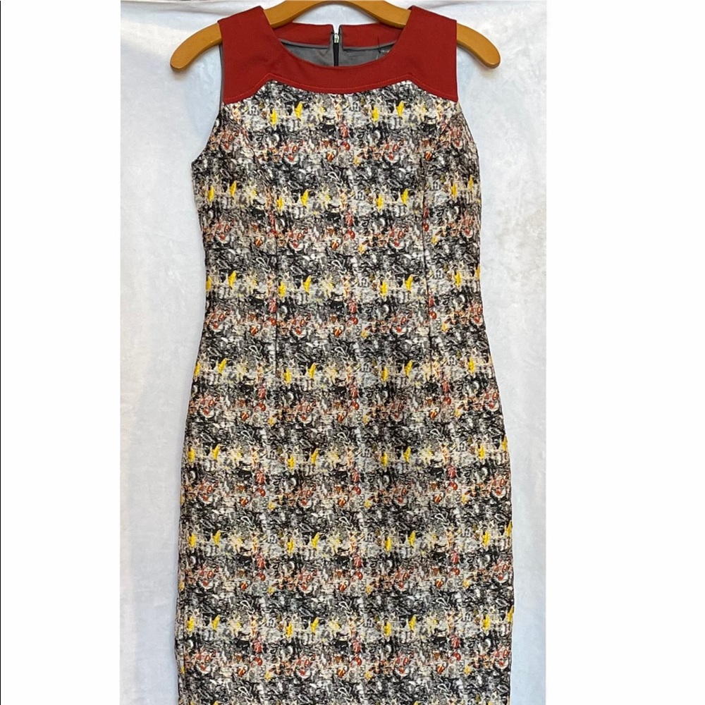 Carolina Herrera Sheath Dress size 2